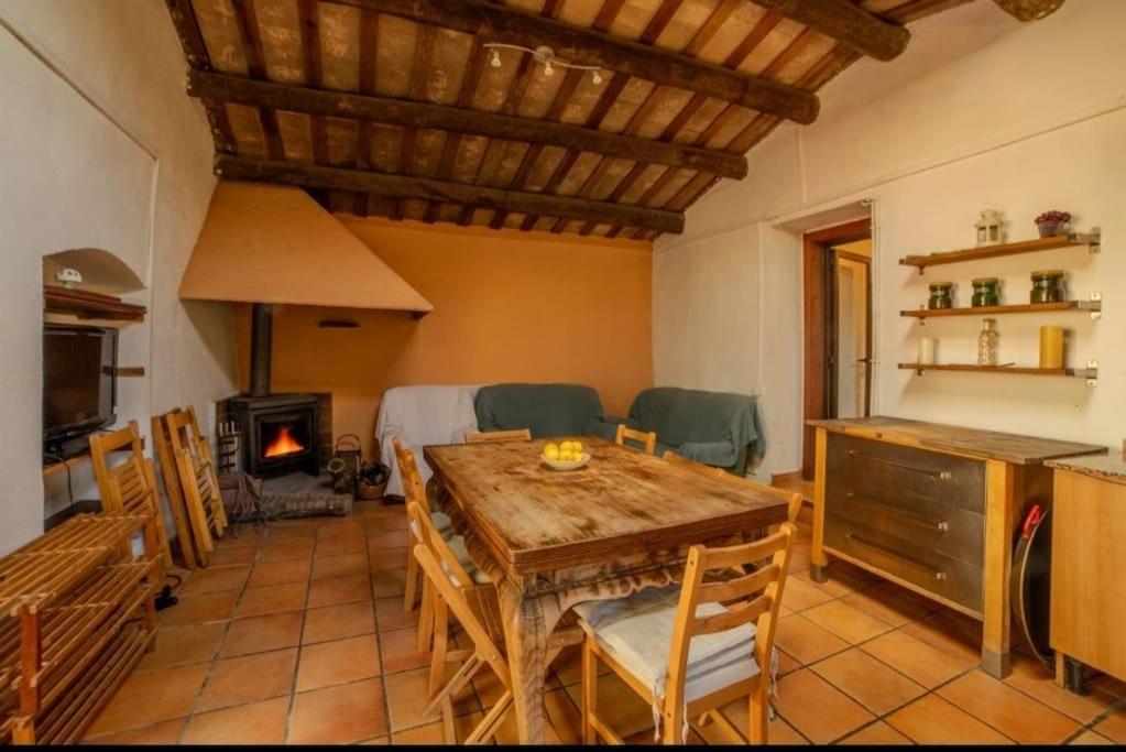Masia Can Castellar Sant Iscle De Vallalta Екстериор снимка