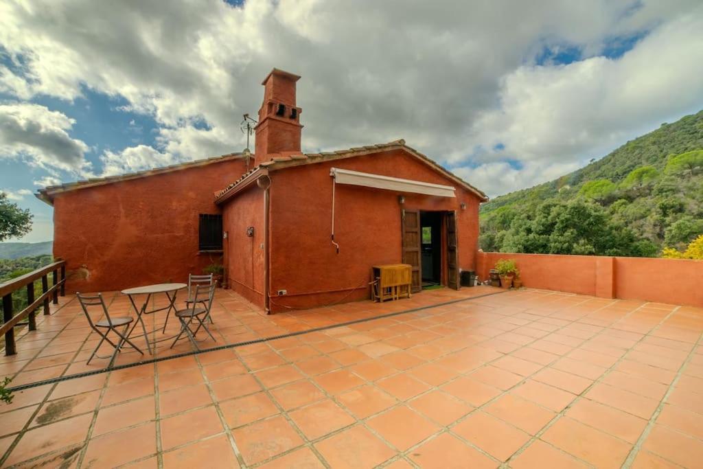 Masia Can Castellar Sant Iscle De Vallalta Екстериор снимка